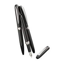 Шариковая ручка Nina Ricci Entrelac black